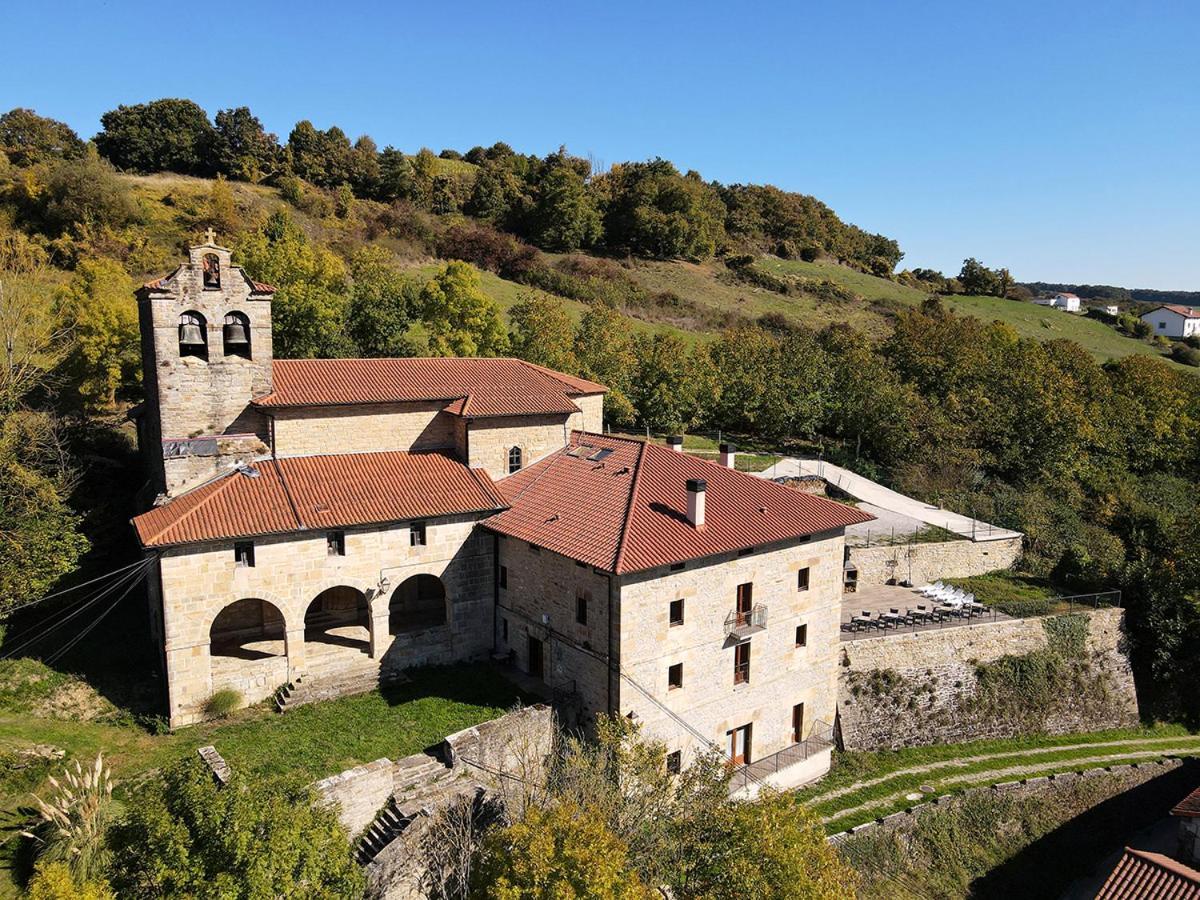 Palacio De Aralar Grande Familias Oskotz Luaran gambar